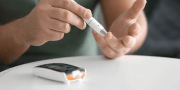 Захарен диабет – лечение с Диабет Гард, Карела и Джамун сок