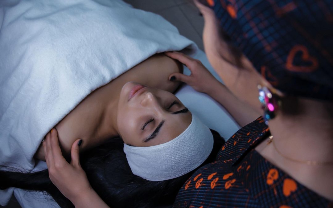 Аюрведичен масаж на лице – принципи и ползи