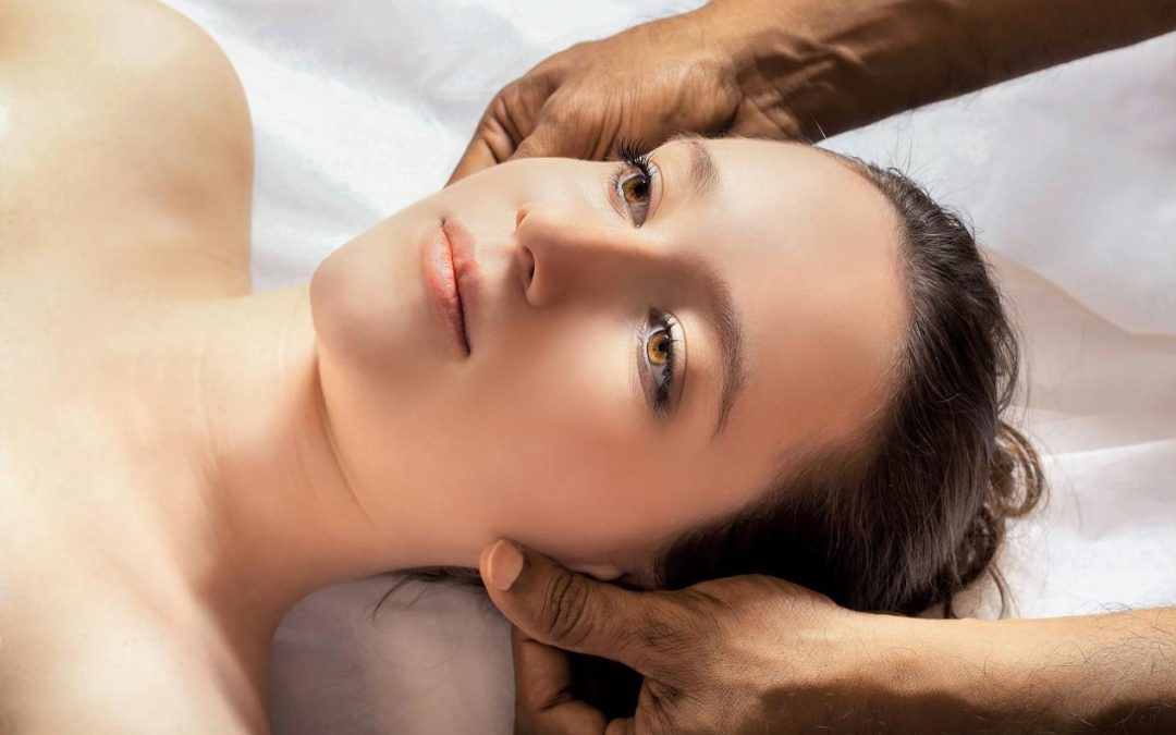 Видове лечебен масаж в аюрведичната практика